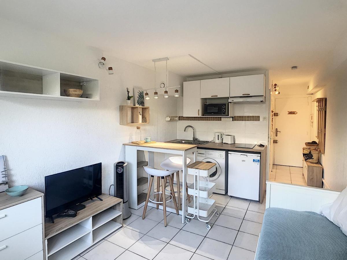 ואלאוריס Golfe Juan Studio Dans Residence Avec Piscine מראה חיצוני תמונה
